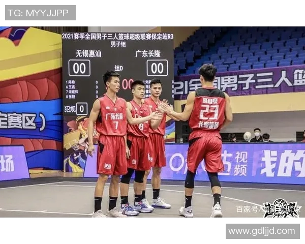 广州篮球队以60分稳居挑战赛积分榜首位展现强劲实力